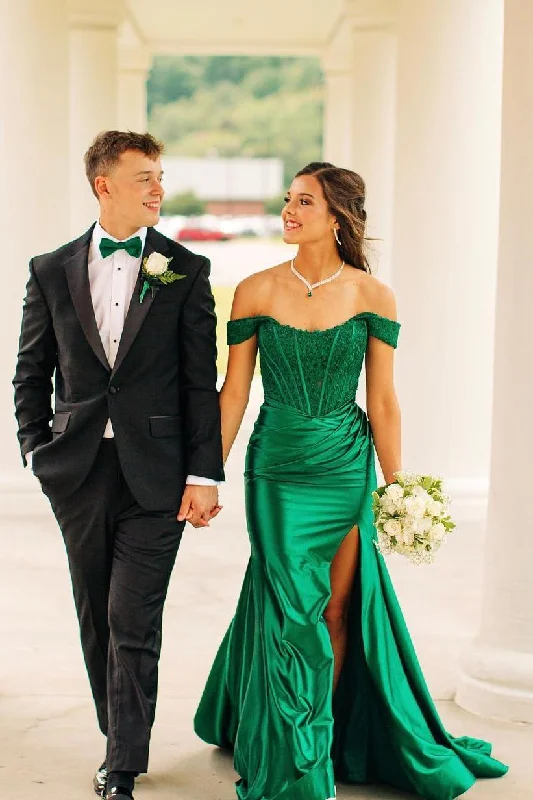 Off the Shoulder Green Lace and Mermaid Ruched Long Prom Dress