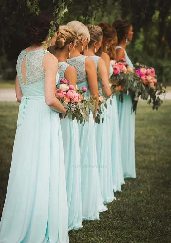 Elegant Long Chiffon Bridesmaid Dresses with Lace