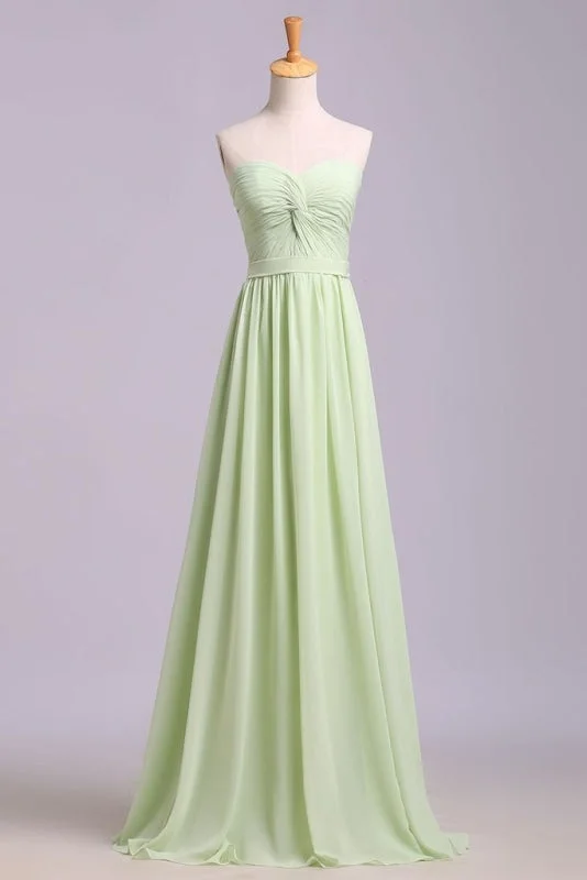 Simple Sweetheart Chiffon Prom Dress Long Pleated Sleeveless Bridesmaid Dresses