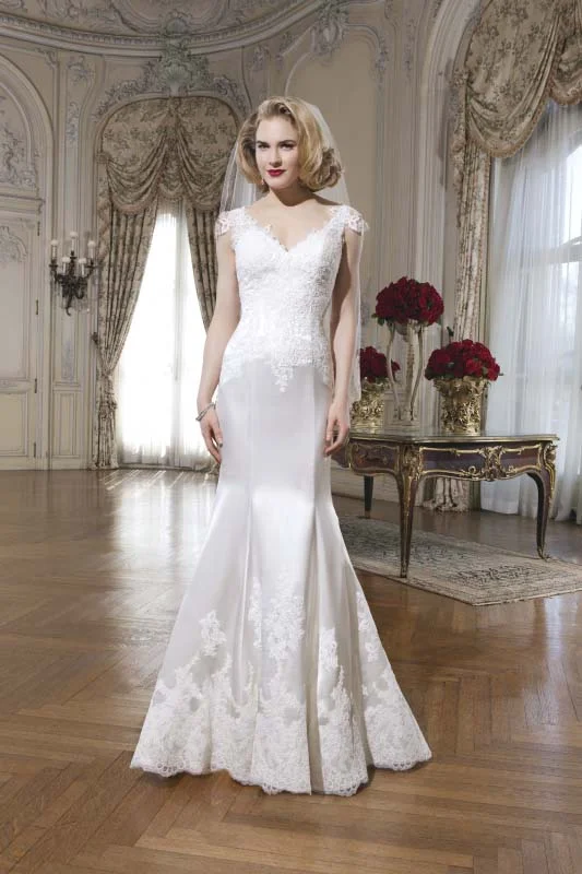 Online Wedding Dress #8730