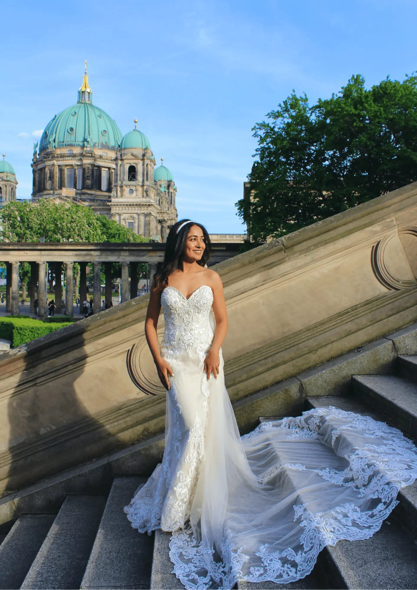 MERMAID BUSTIER WEDDING DRESS