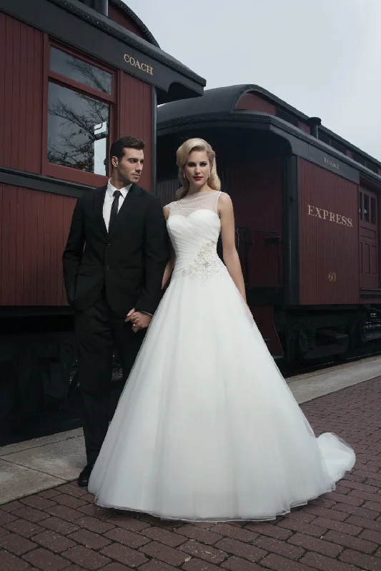 *NEW* Justin Alexander Designer Wedding Gown - #8685