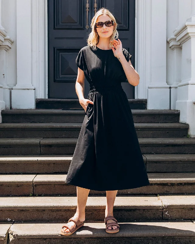 Elm Nelle Midi Dress Black